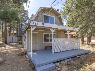 550 Pine Ln, Sugarloaf, CA, 92386