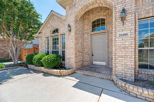 2600 Stable Door Ln Photo 1
