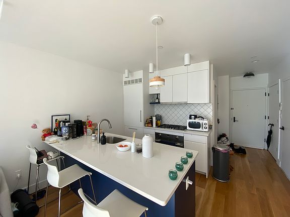 4th image of 1249 Dekalb Ave #3F
