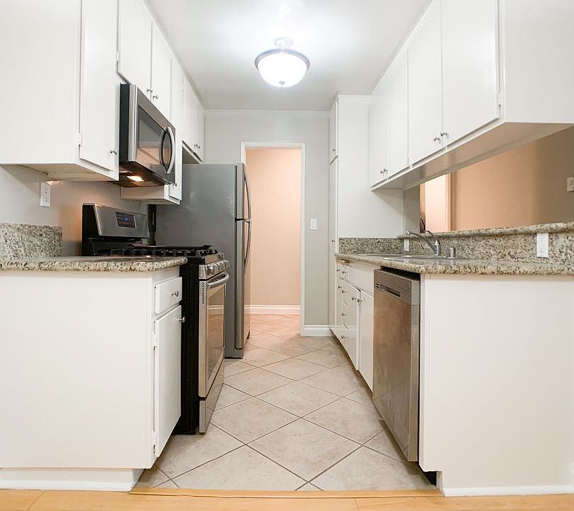 1st image of 3627 Bagley Ave APT 103