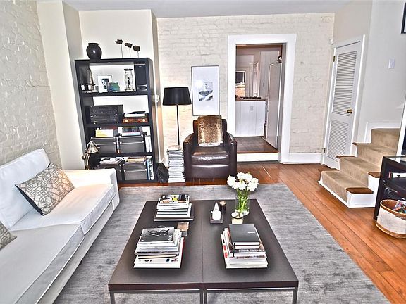 3rd image of 236 Jackson St #A