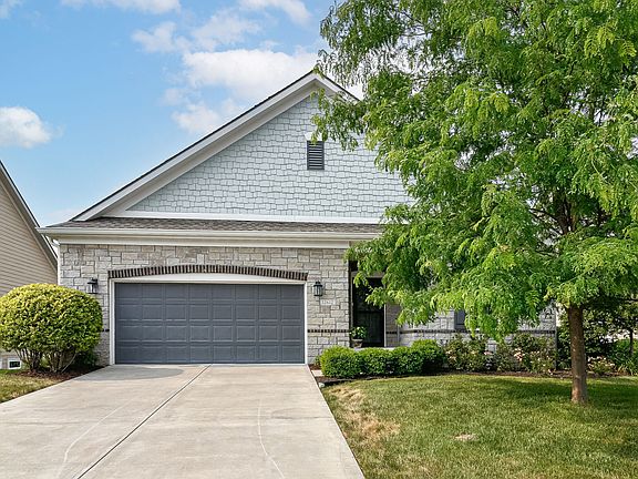 2nd image of 12612 Broadmoor Ct S