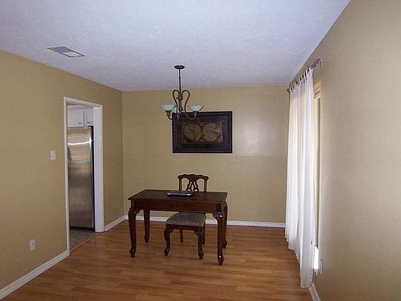 4th image of 3718 Golden Lake Dr