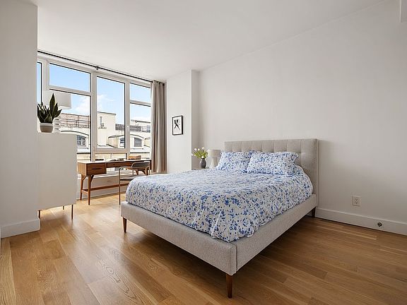 5th image of 214 N 11th St #5N