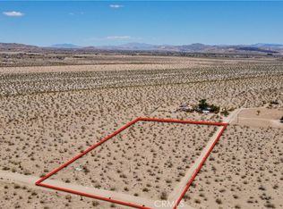 888 Lucky Ln #11, Yucca Valley, CA 92284