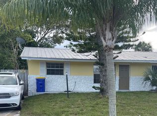 2286 NE Rustic Pl, Jensen Beach, FL 34957