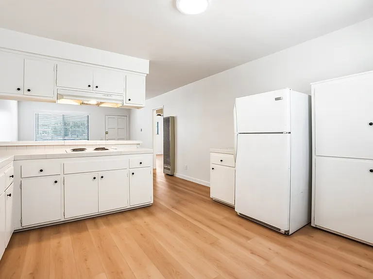 1517 Colorado Blvd #6 — Photo 4