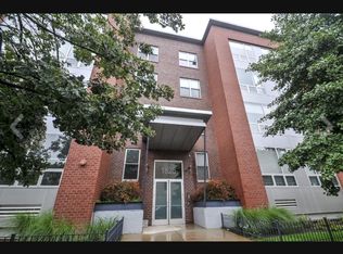 1825 N Winnebago Ave APT 201, Chicago, IL 60647