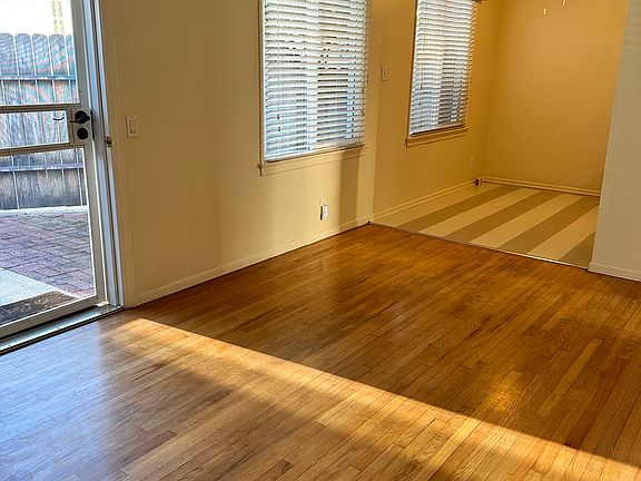 2nd image of 317 Avenida Cabrillo #317
