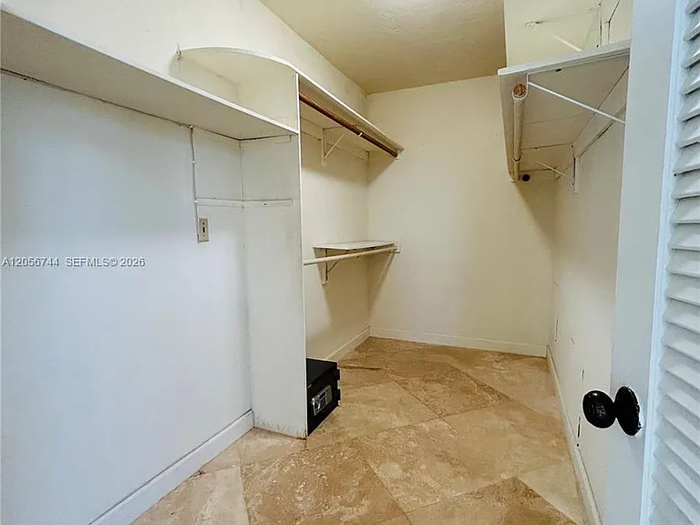 5825 Collins Ave #9C — Photo 50