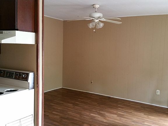 5th image of 108 E Seale St APT 4
