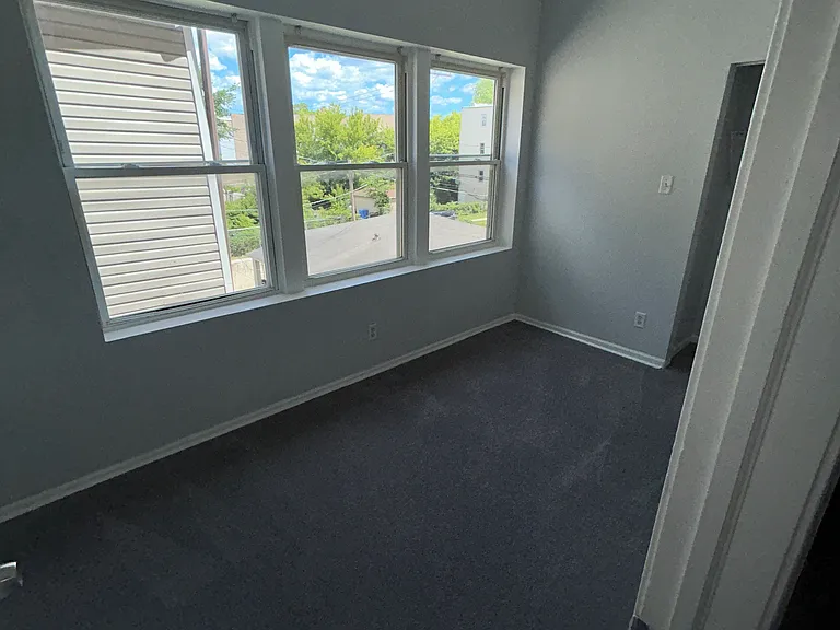 1853 S Springfield Ave #1 — Photo 6