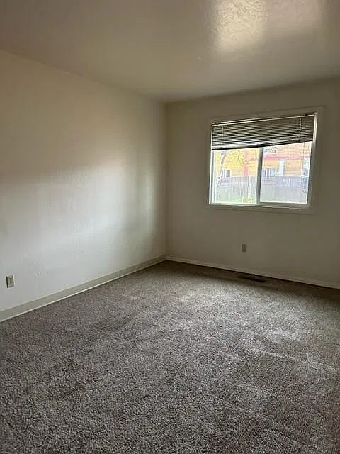 2 bed, 1100 sqft, $1,795 — Photo 3