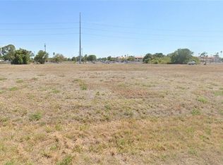 1402 NW 8th Ter, Cape Coral, FL 33993