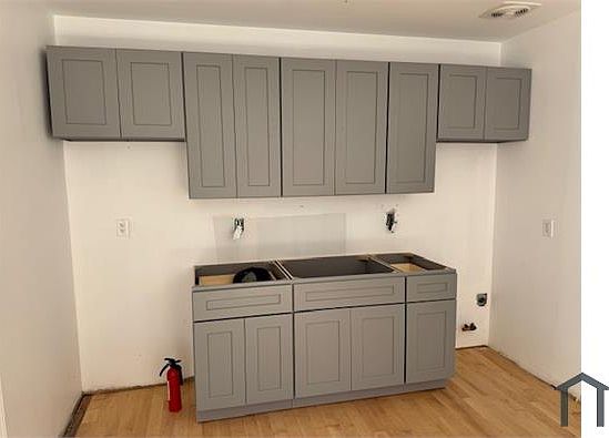 1st image of 1251 Morrison Ave APT 1R