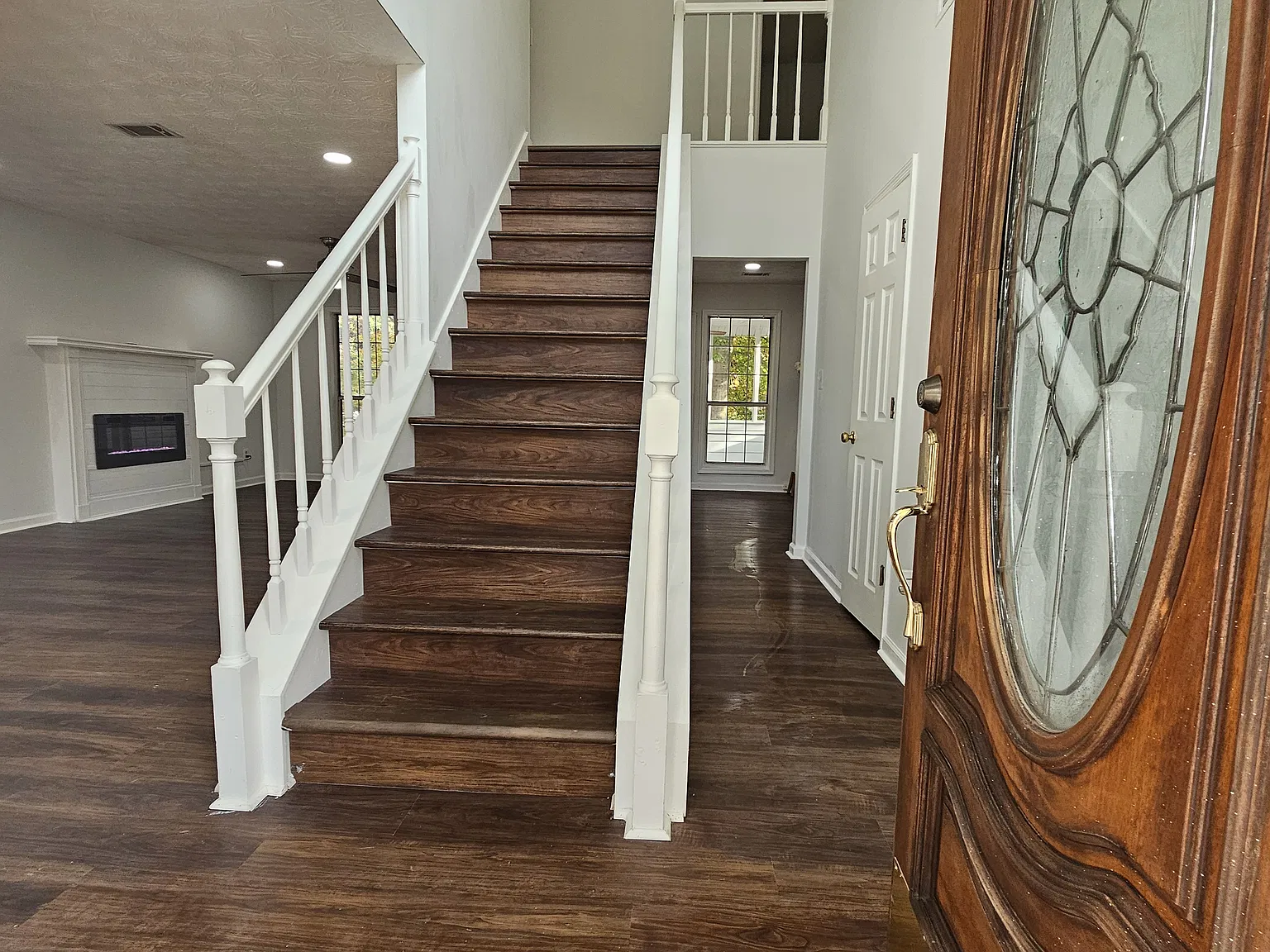 4 bed, 2166 sqft, $2,600 — Photo 1