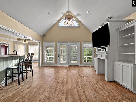 4th image of 120 Peach Orchard Rd