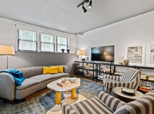 1520 W Berteau Ave #ID1360092P, Chicago, IL 60613