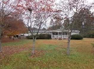 22 Sellers Dr, Lumberton, NC 28358