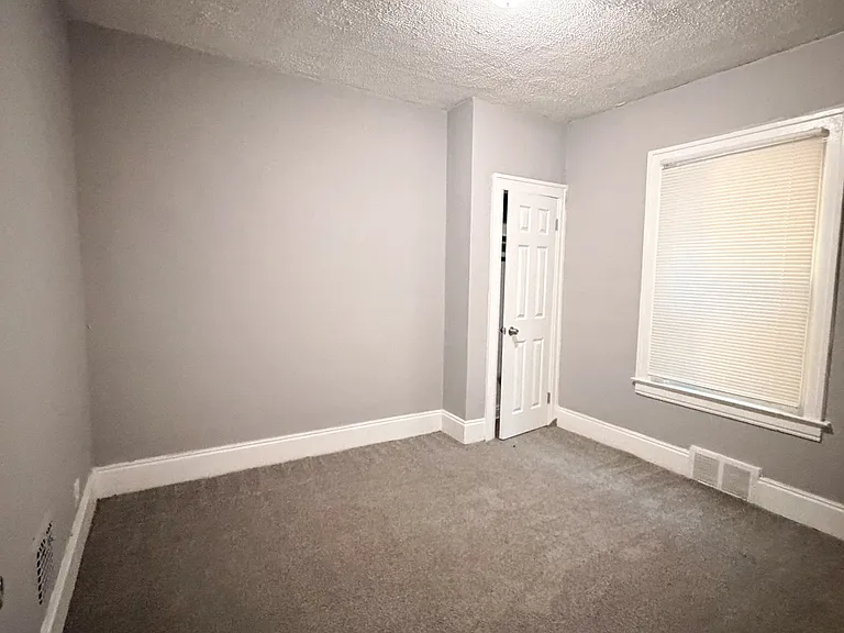 3799 W Philadelphia St — Photo 5