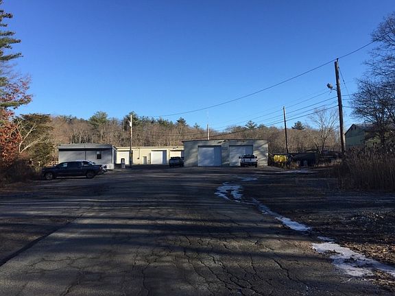 5th image of 109 Willow Ave