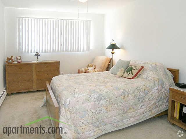 1st image of 12908 Heritage APT 103