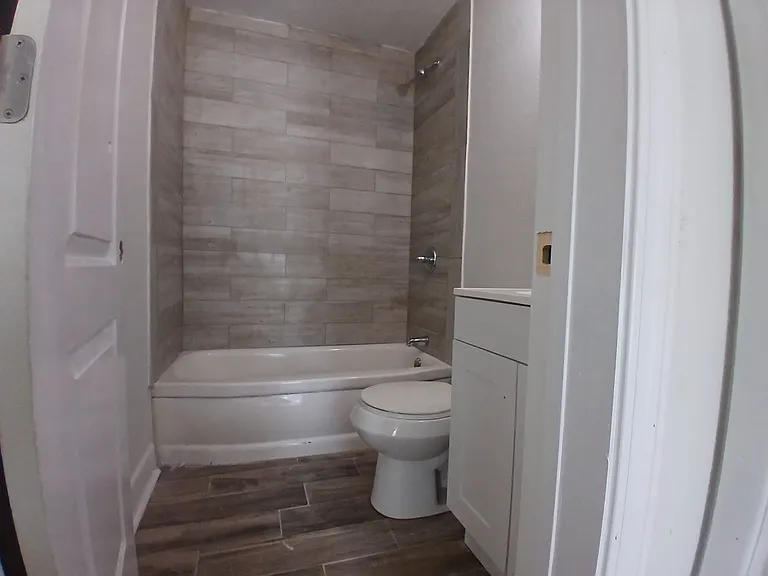 60 W Pond St — Photo 3