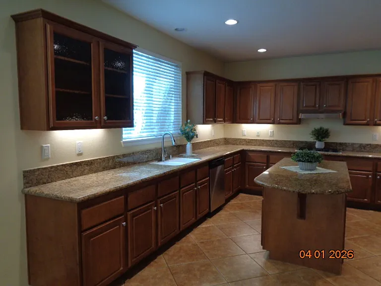 42308 Klamath Ln — Photo 7