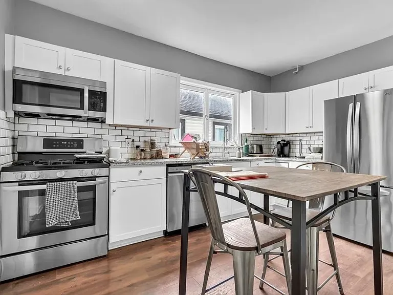 47 Abbottsford Pl #1 — Photo 9