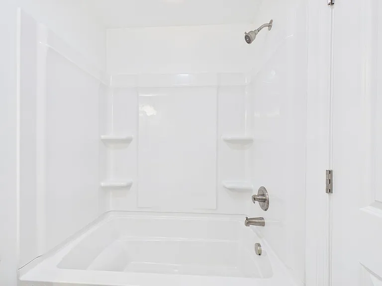 636 High St — Photo 18