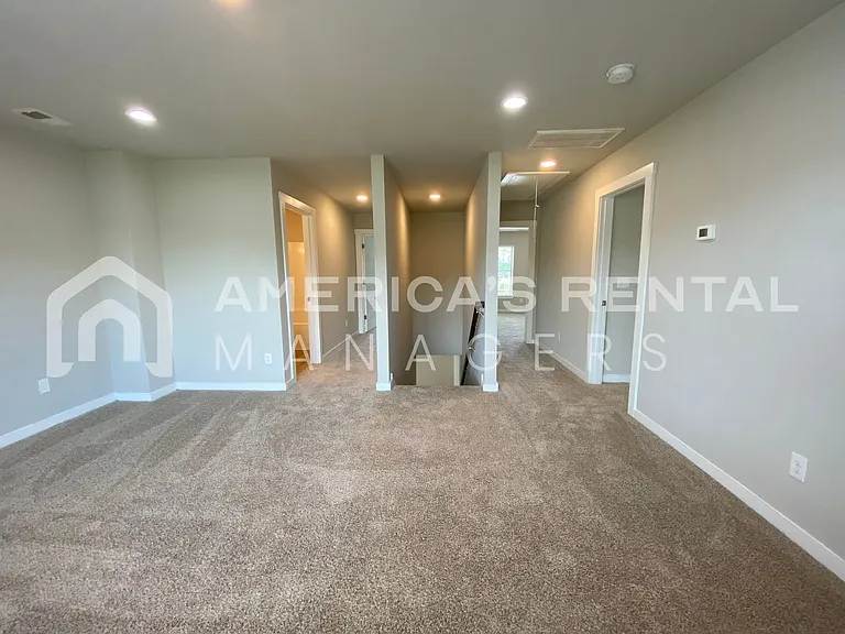 102 Edisto Cir — Photo 17