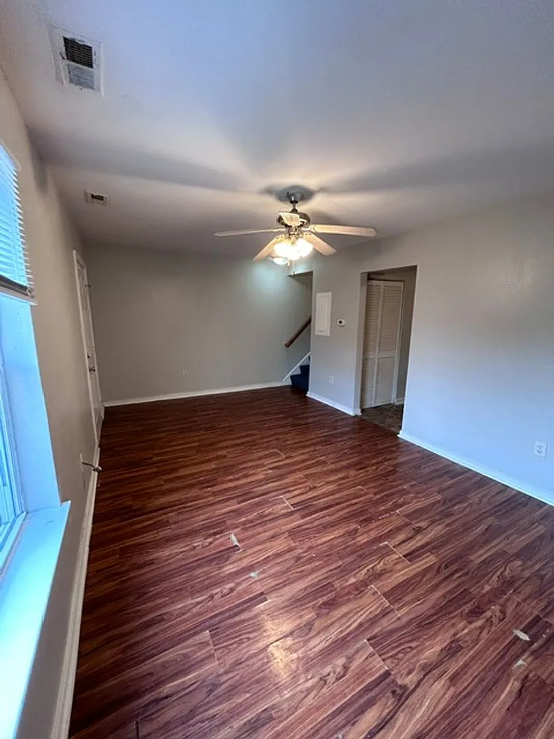 3528 E Richmond Rd — Photo 3