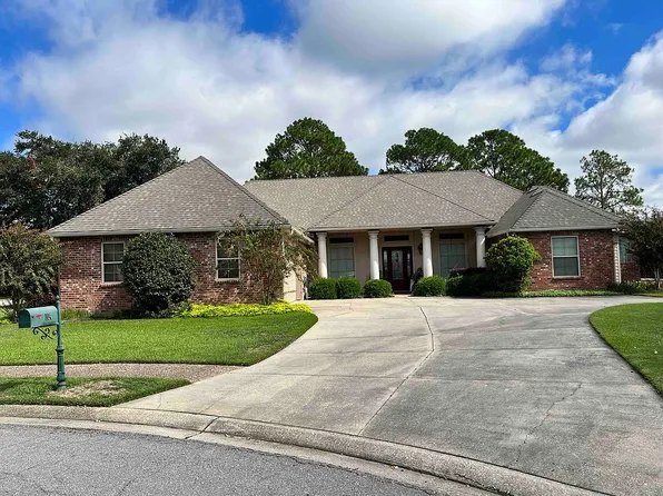 104 La Quinta Ct, Broussard, LA 70518