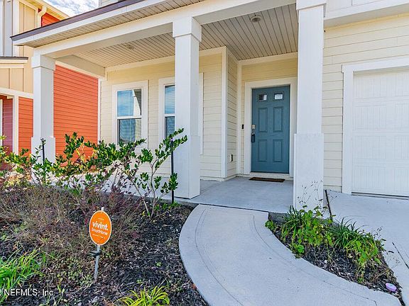 4th image of 261 Maybeck Dr