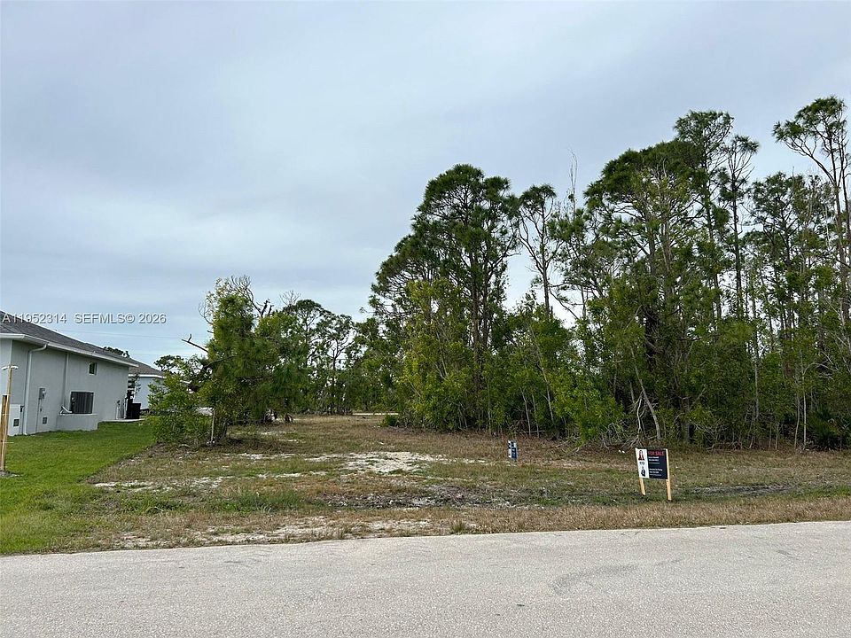 1st image of 4732 NW 39th Pl