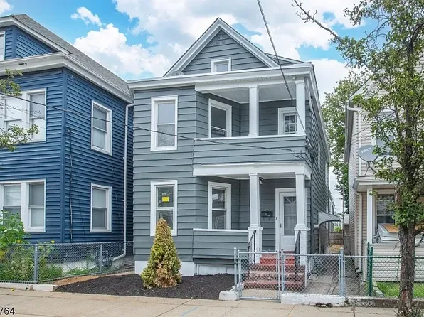 36 Lincoln Pl Floor 1, Clifton, NJ 07011