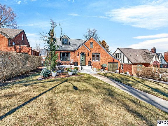 3rd image of 5136 Decatur St