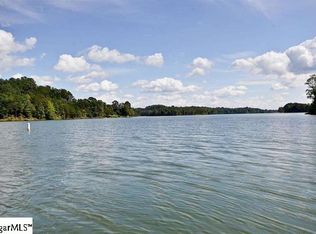 525 E Cadence Ct, Chesnee, SC 29323