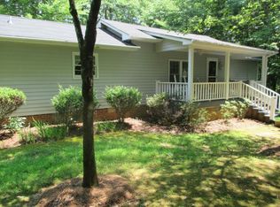 2924 Pheasant Run Rd, Haw River, NC 27258