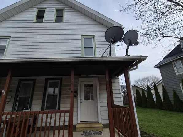 107 Broad St #1, Montgomery, PA 17752