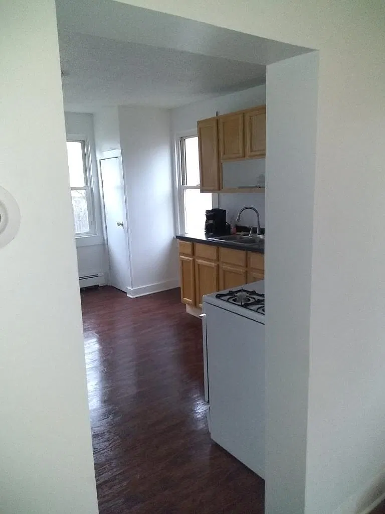 53-67 Otis Street - 67 — Photo 3