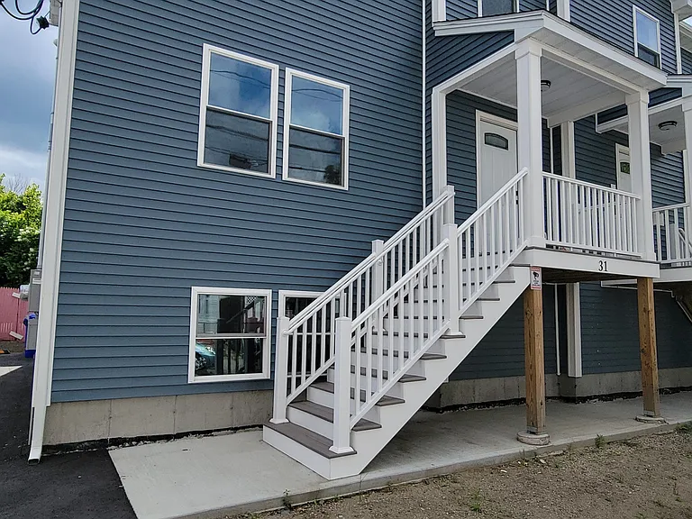 31 Hamilton St — Photo 46