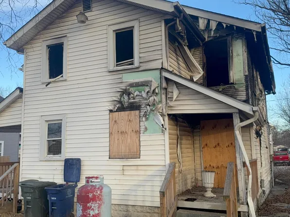 941 Lawrence Dr, Columbus, OH 43207