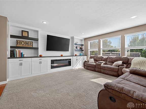 5th image of 8837 Bluejay View Dr