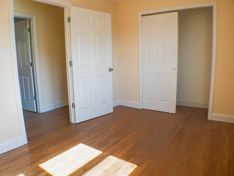 300 Cator Ave #2 — Photo 15
