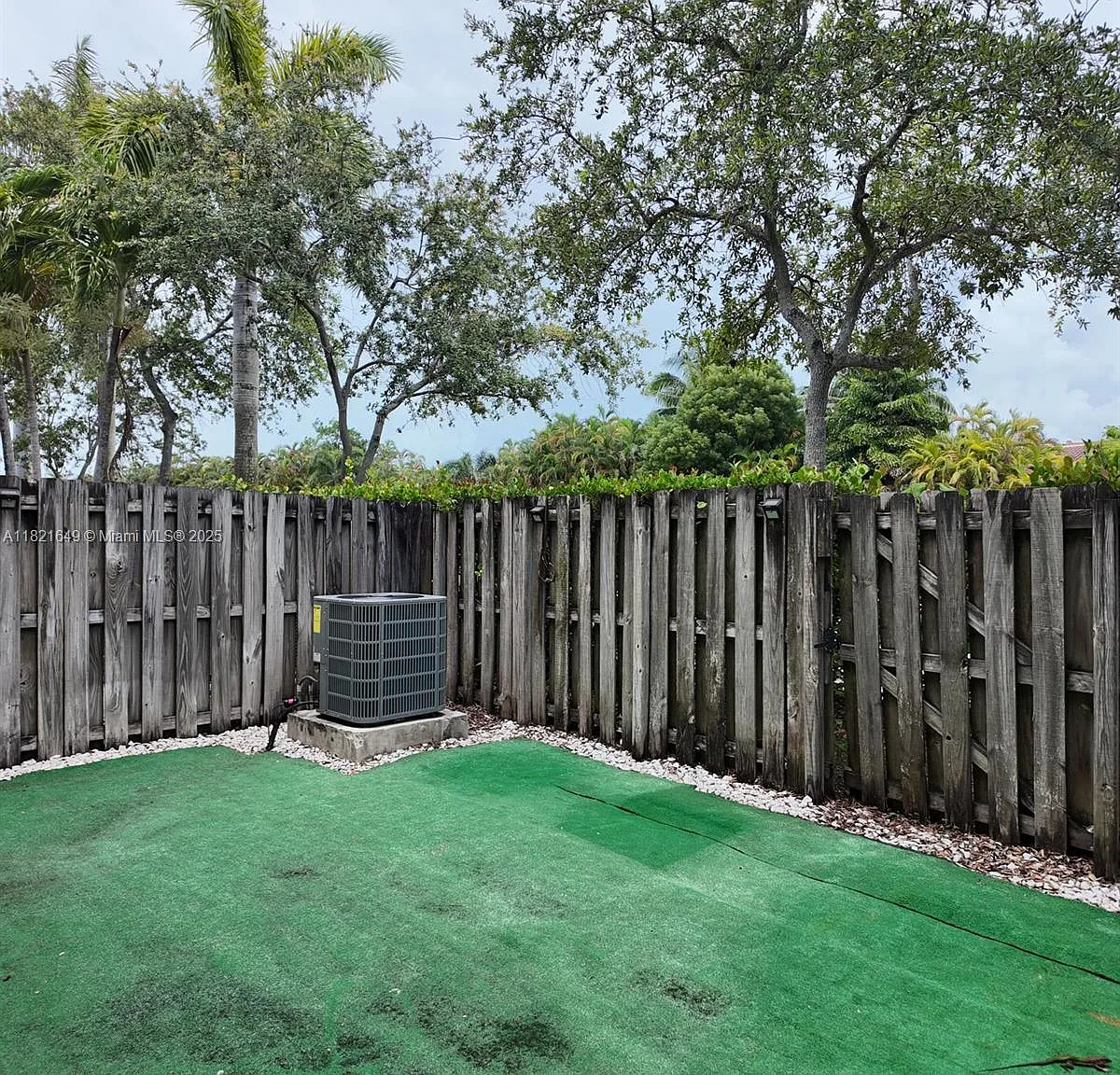 3 bed, 1838 sqft, $3,850 — Photo 4