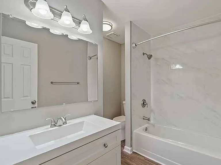 Garden Park Townhomes — Photo 10