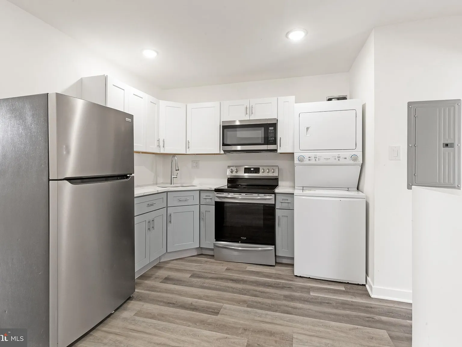 1 bed, 600 sqft, $995 — Photo 4