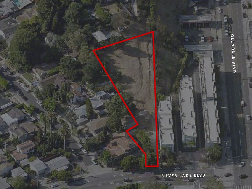 2nd image of 2389 Silverlake Blvd