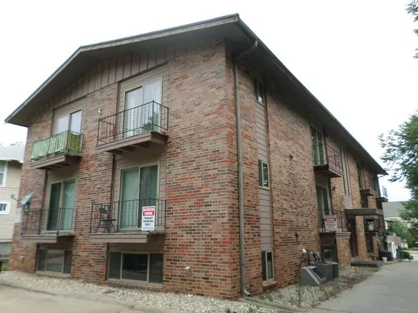 Laramie 1722, 1722 Laramie St APT 6, Manhattan, KS 66502